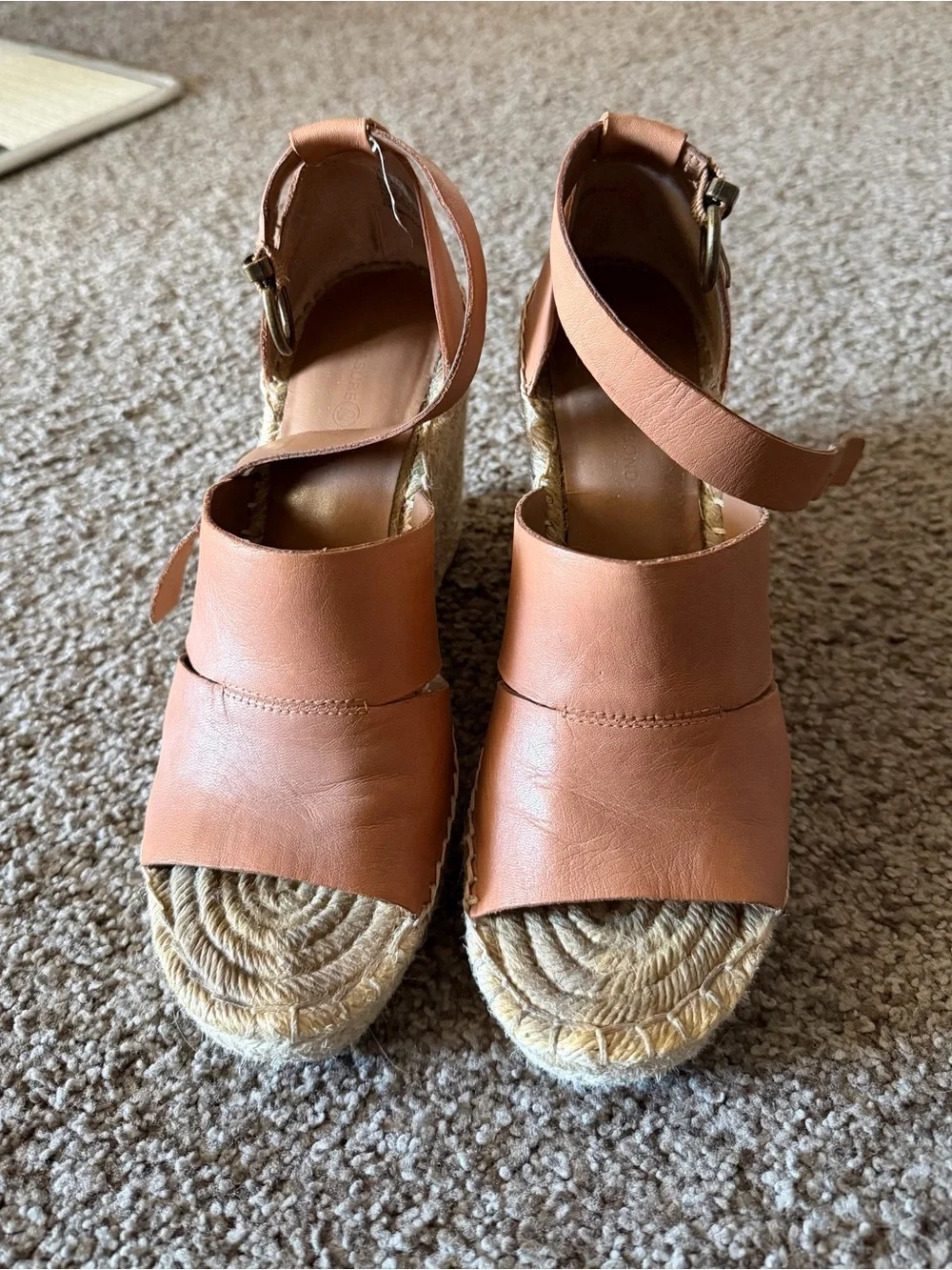 Treasure & Bond Wedge Sandals in Tan